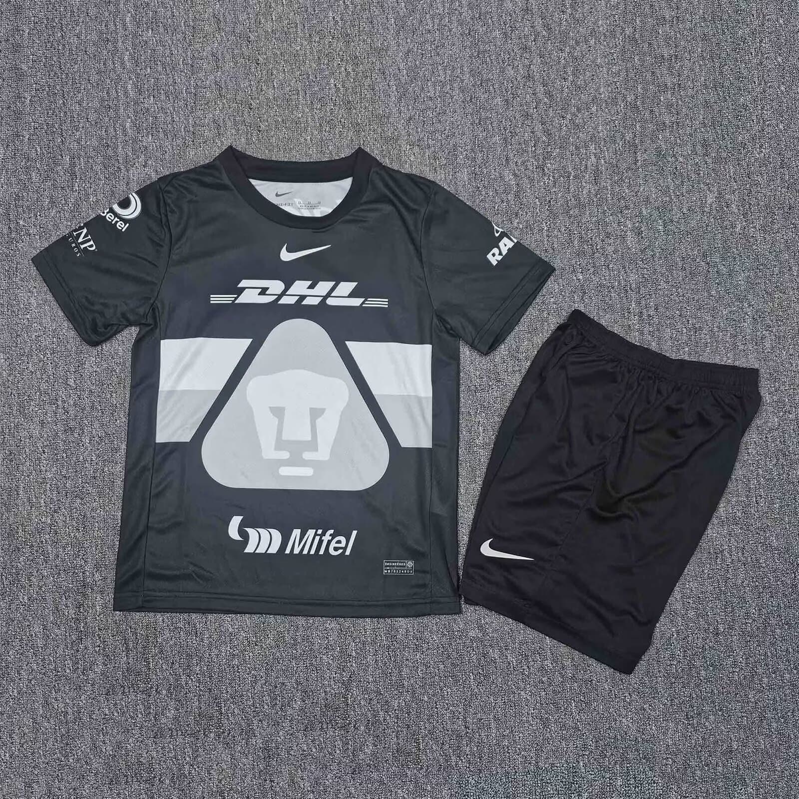 Jersey Portero Negro Pumas Niño