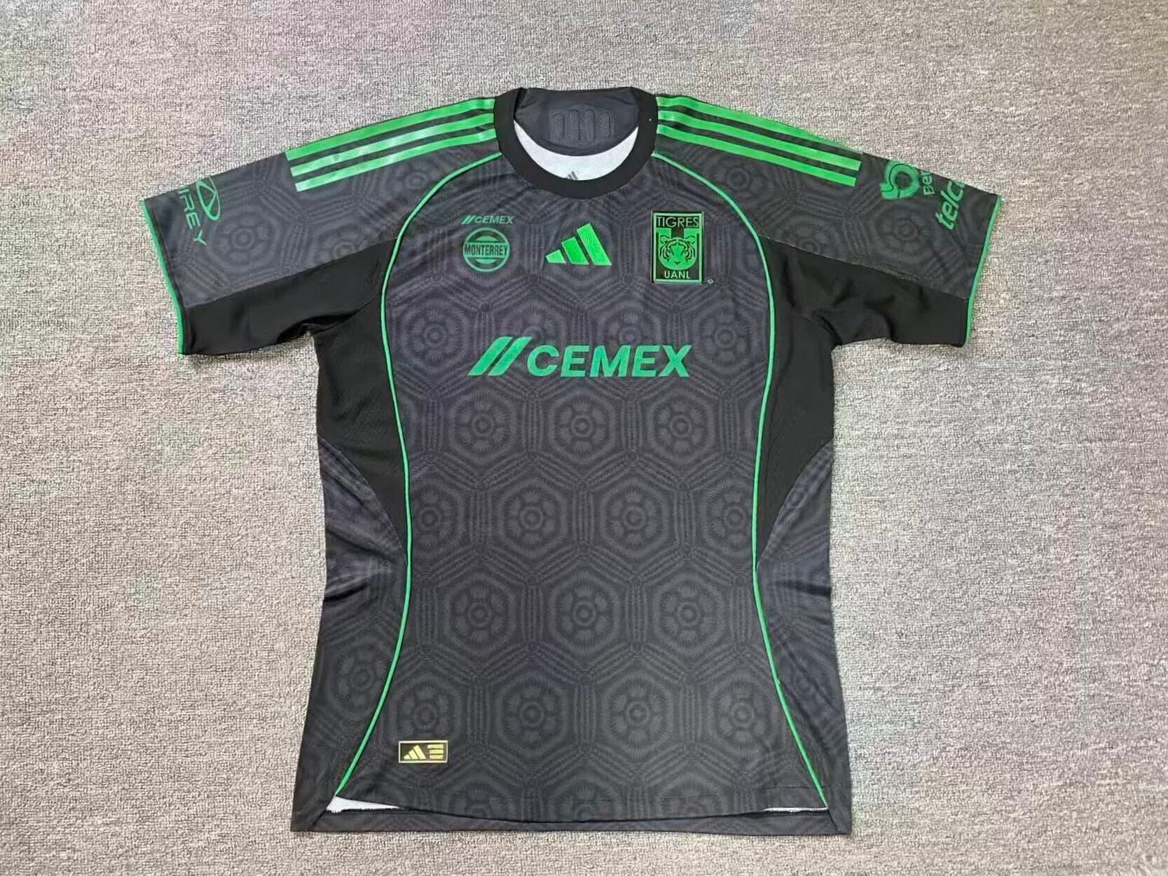 Jersey Negro Tigres Alterna Version Jugador