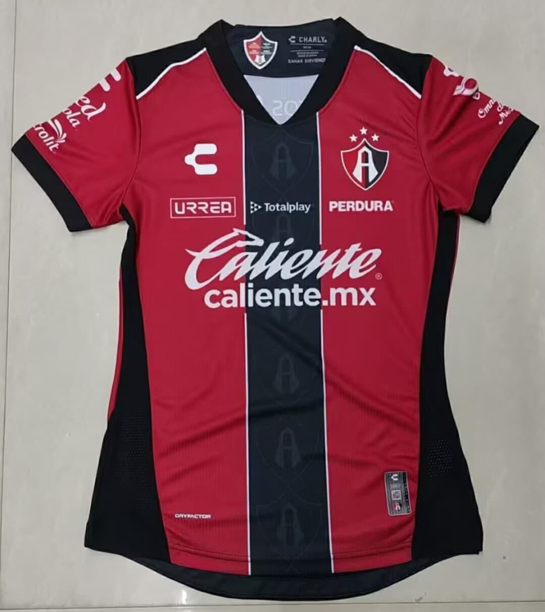 Jersey Rojo Atlas Local Mujer