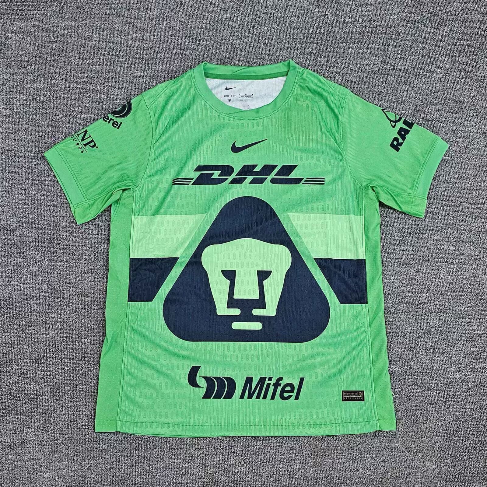 Jersey Portero Verde Pumas Version Jugador
