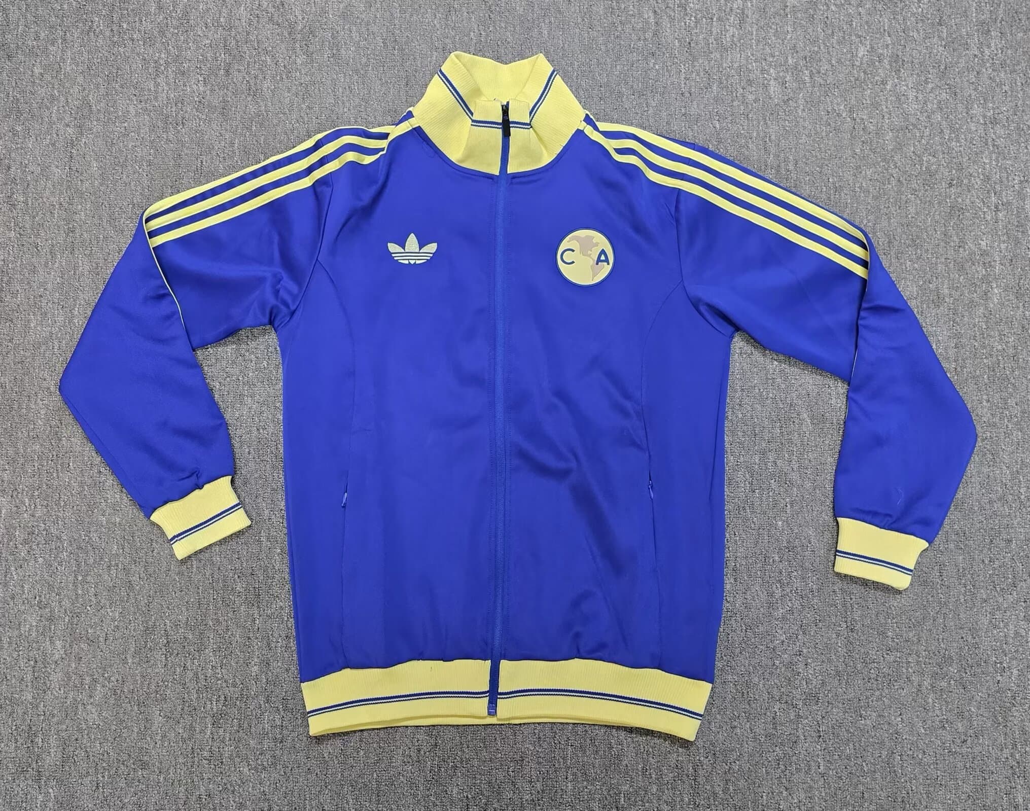 Conjunto Retro Azul America