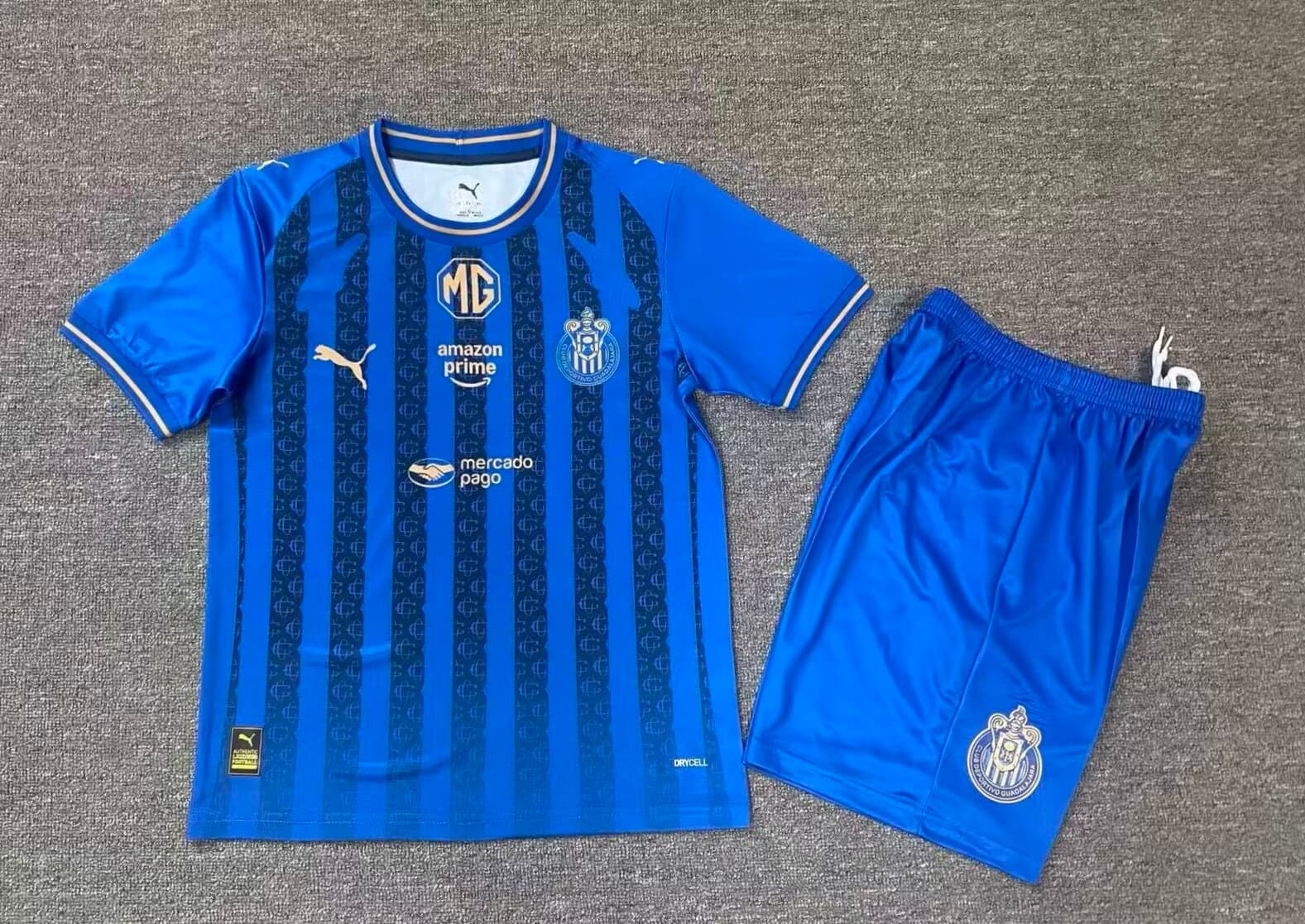 Jersey Chivas Alterna Niño