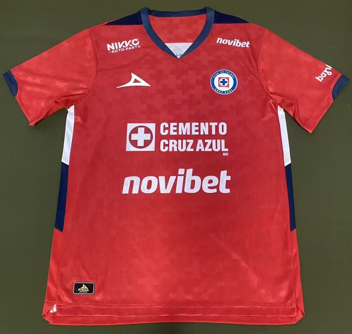 Jersey Portero Rojo Cruz Azul Version Jugador