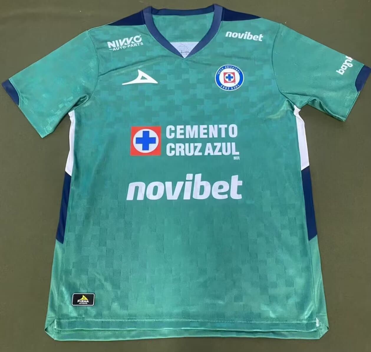 Jersey Portero Verde Cruz Azul Version Jugador