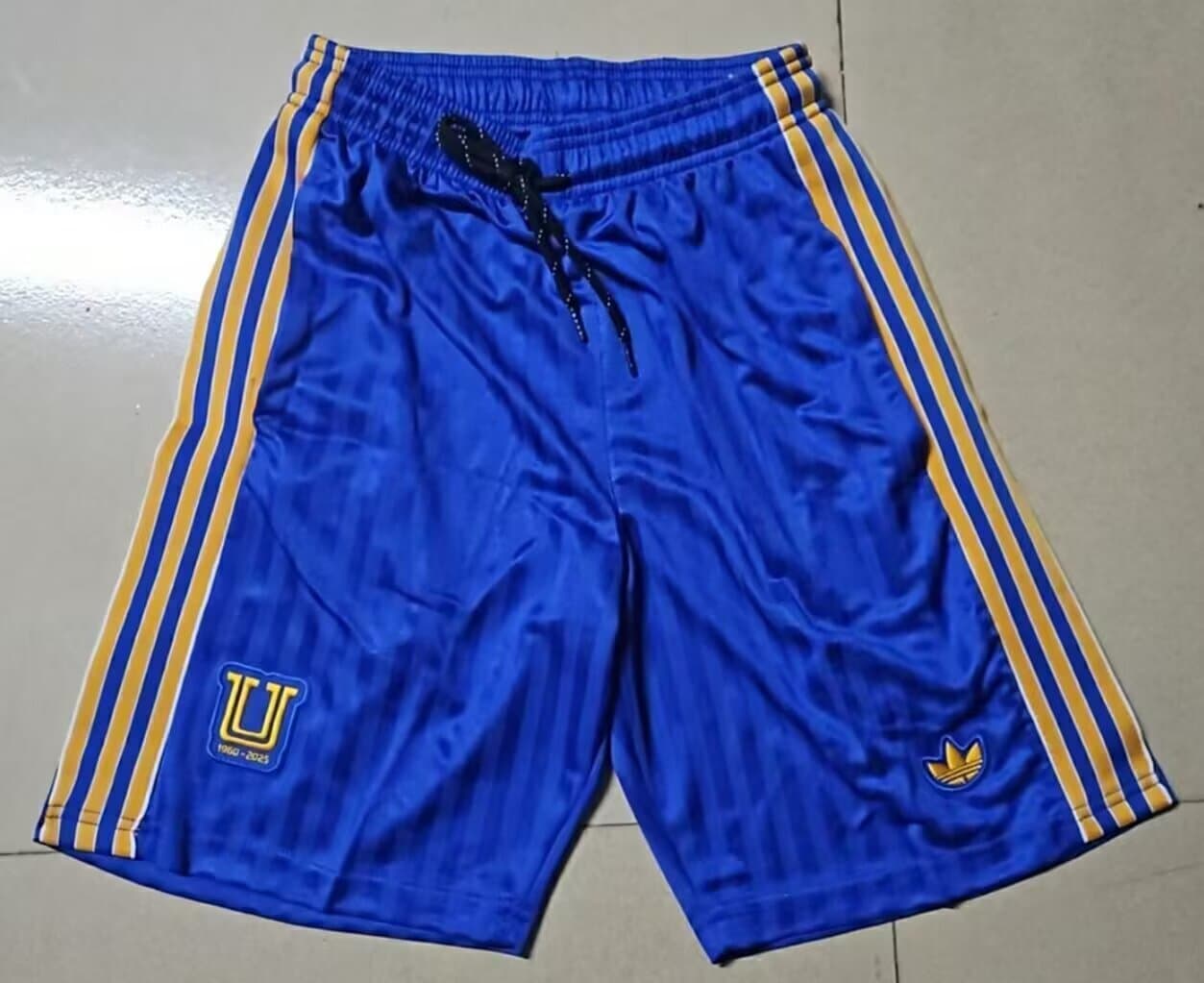 Jersey Retro Conmemorativo Tigres Version Jugador