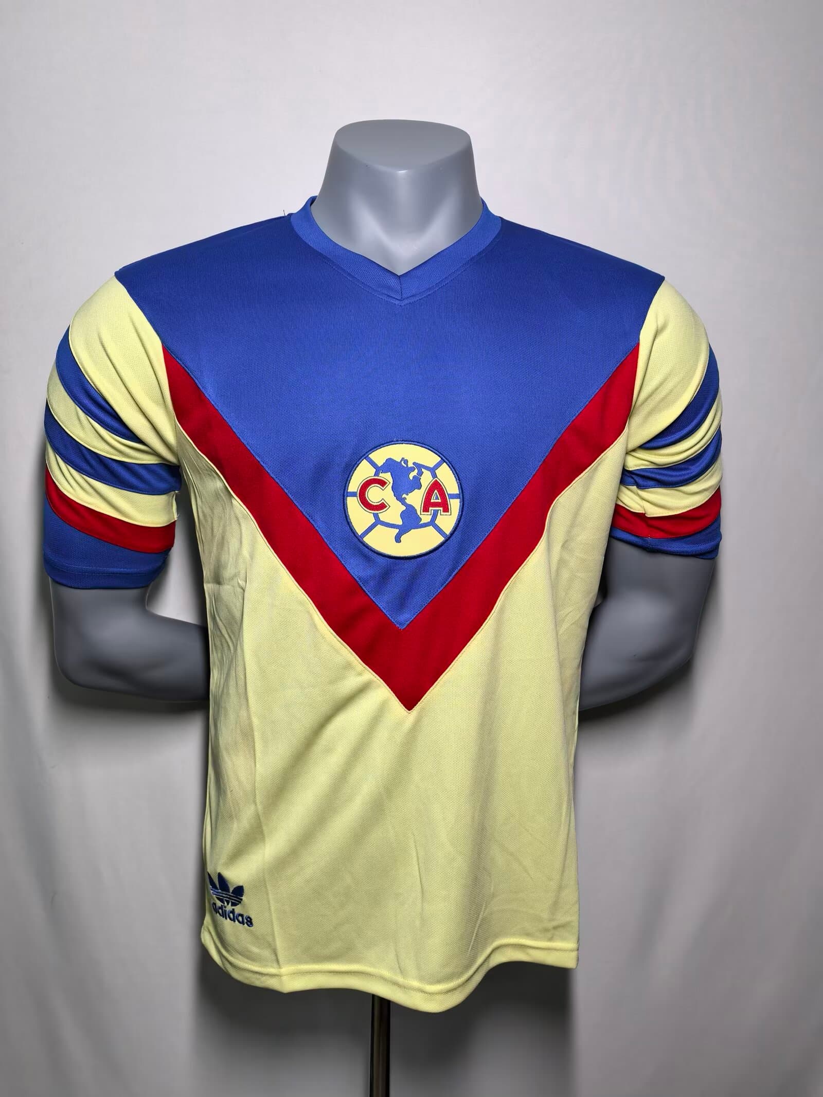Jersey Retro Amarillo America