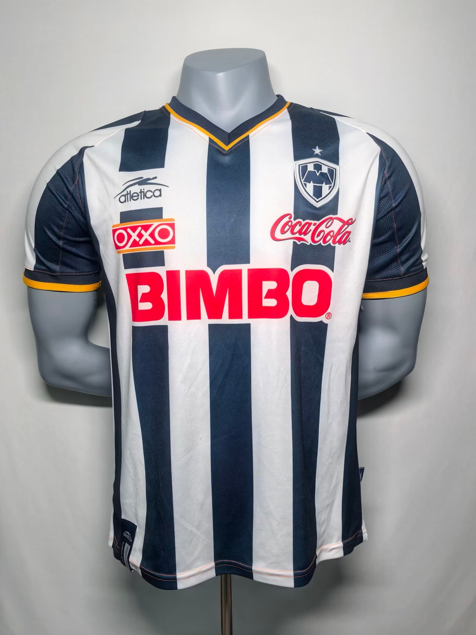 Jersey Retro Monterrey Local